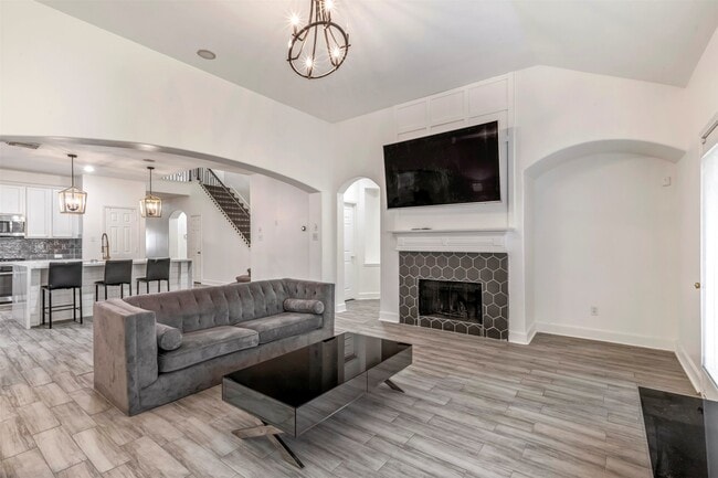 Building Photo - 22406 Miramar Crest Dr