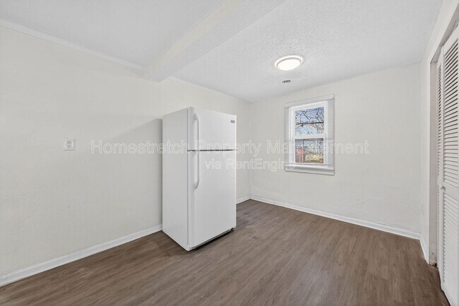 Building Photo - 10019 Northgate Dr