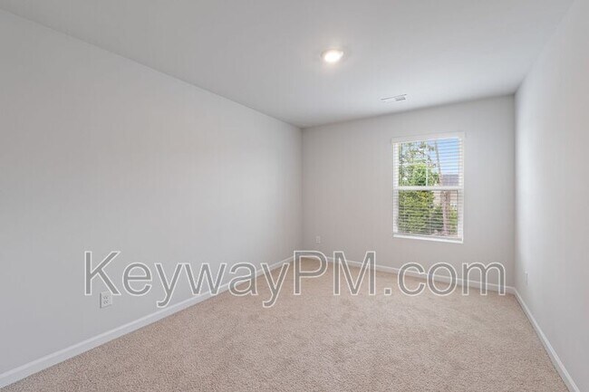 Building Photo - 1429 Deer Hollow Run