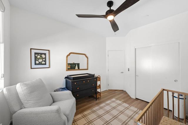 Building Photo - 5485 Seacliff Pl