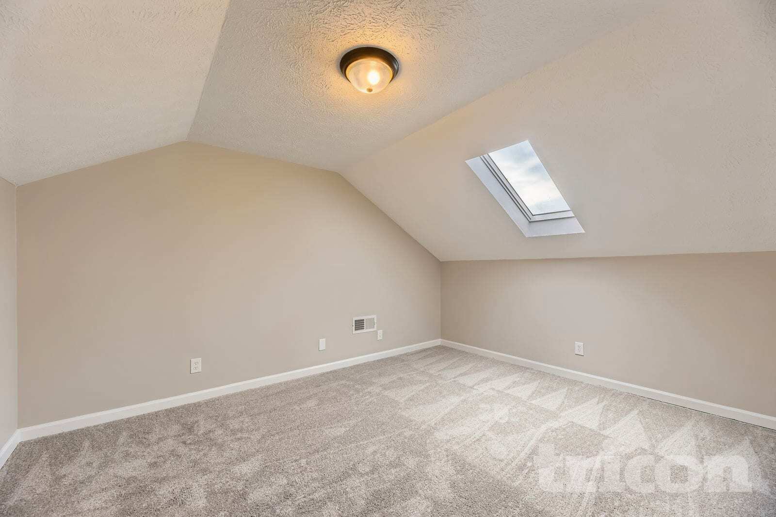 Building Photo - 206 Bettis Rd