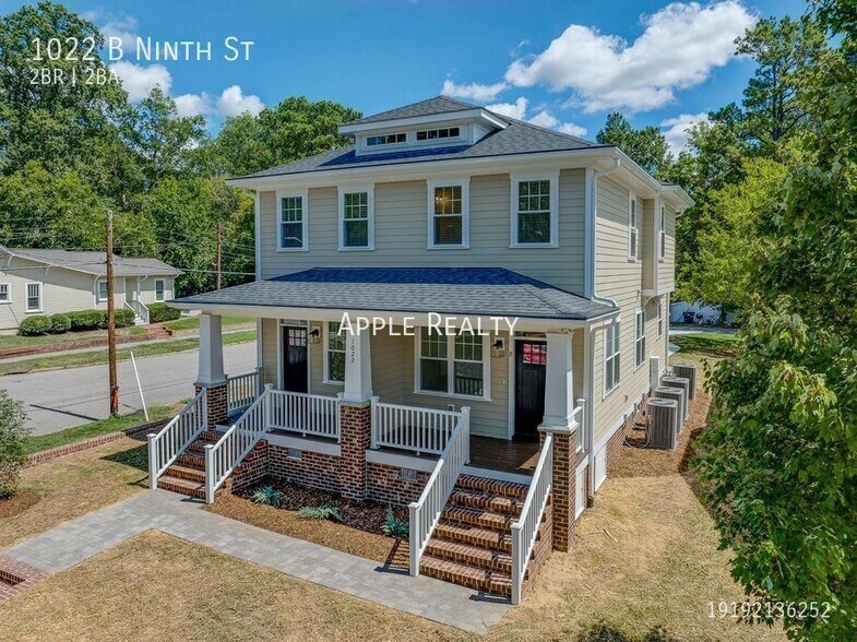 Building Photo - 1022 9th St