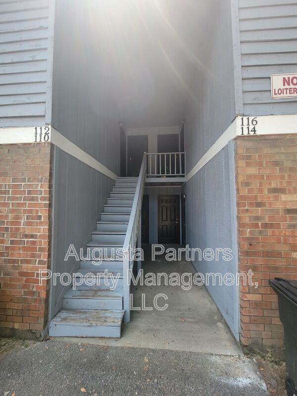 Building Photo - 114 Chalet North CT