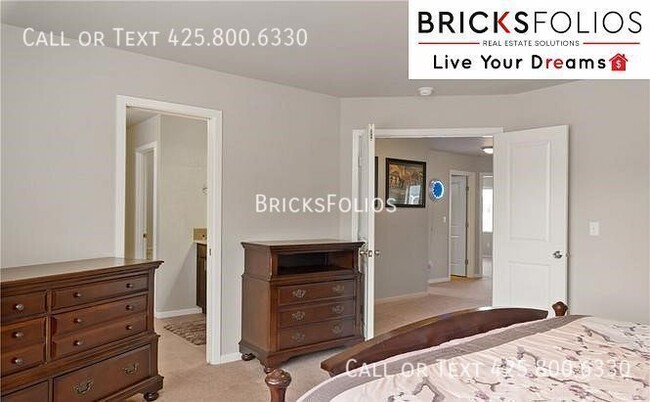 Building Photo - 17611 28th Avenue Ct E
