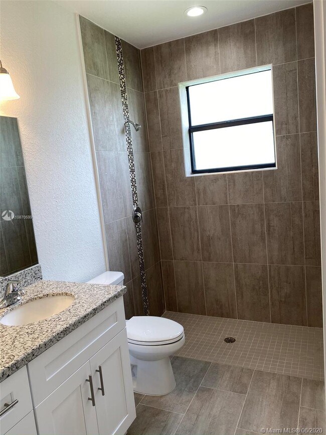 Building Photo - 21465 SW 125th Path