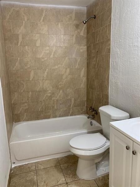 Building Photo - 1301 NW 3rd Ave