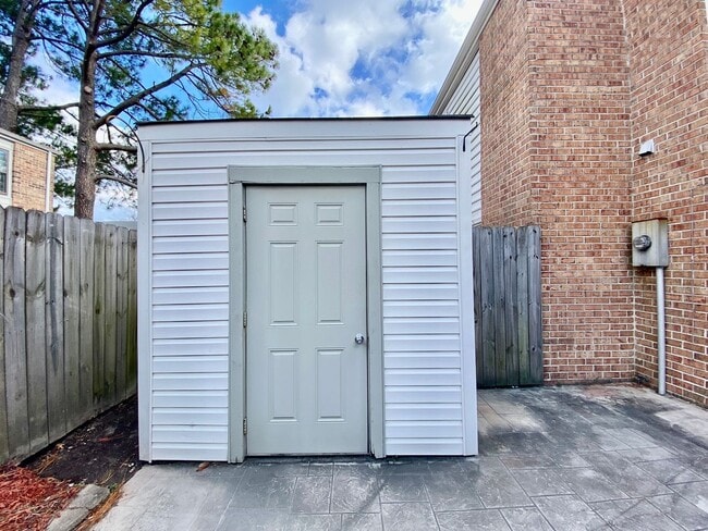 Building Photo - READY NOW!! Fenced Patio - Pet Friendly - Over 1,500 Square Feet!!