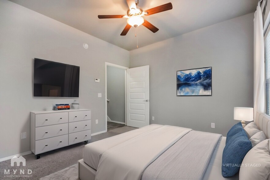 Building Photo - 1770 N Reno Dr