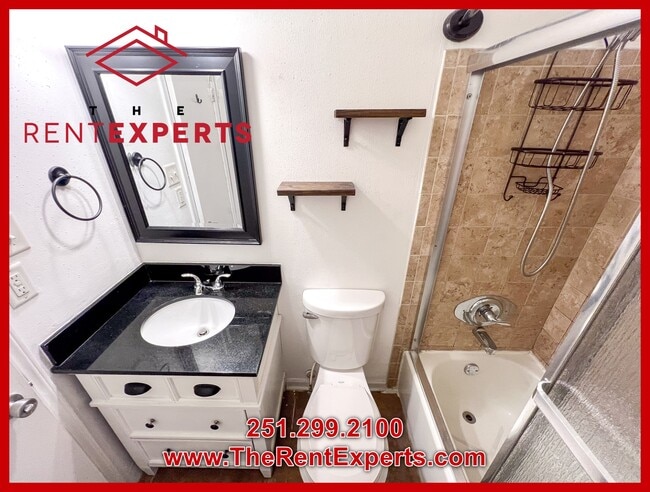 Building Photo - 953 Dickenson Ave