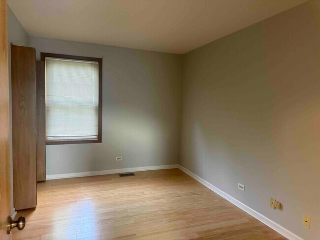 Building Photo - 1477 Garnet Cir