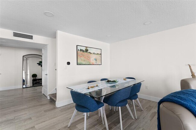 Building Photo - 1390 Gulf Blvd