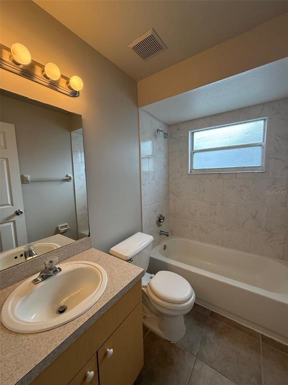 Building Photo - 226 Panorama Dr