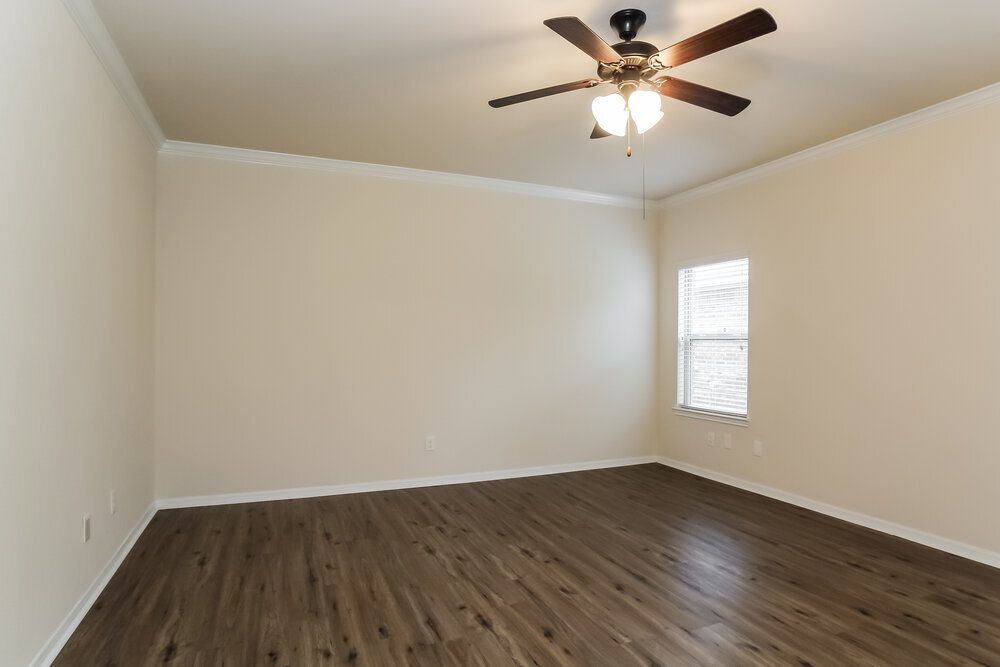 Building Photo - 9222 Chloe Dr