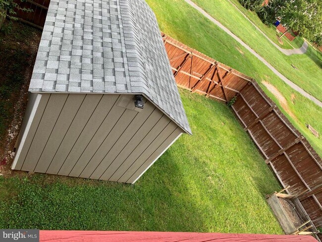 Building Photo - 4850 Marsden Pl