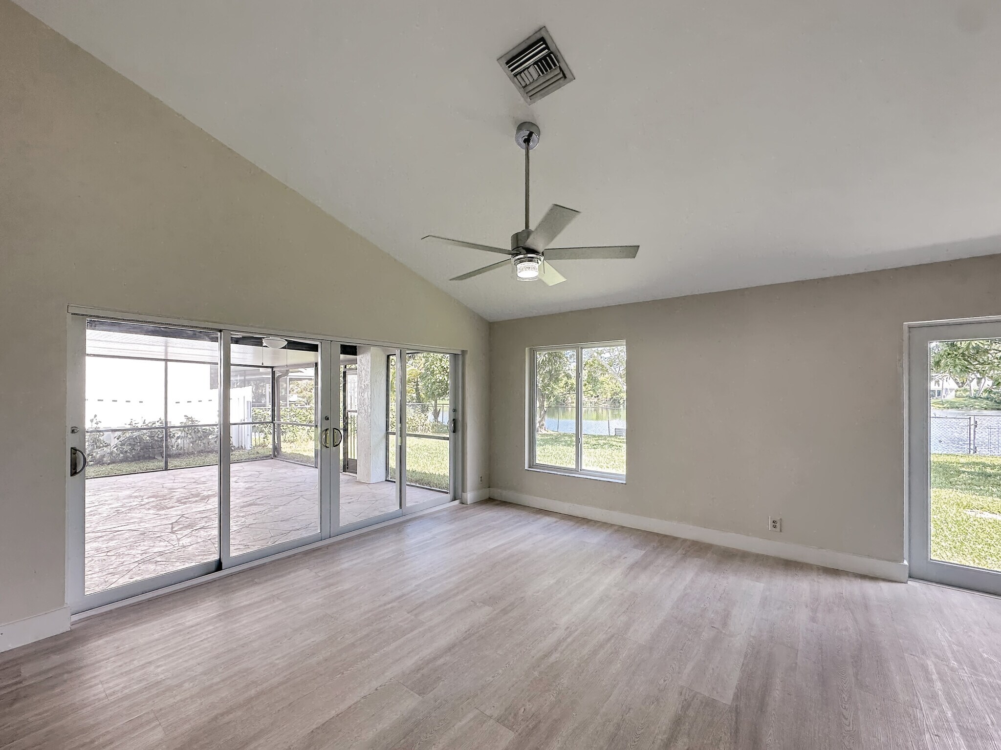 Building Photo - 7360 NW 54th St