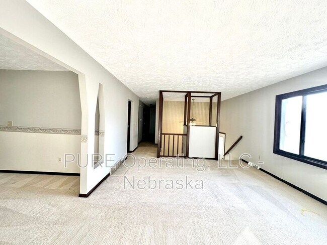 Building Photo - 13007 S 35th St