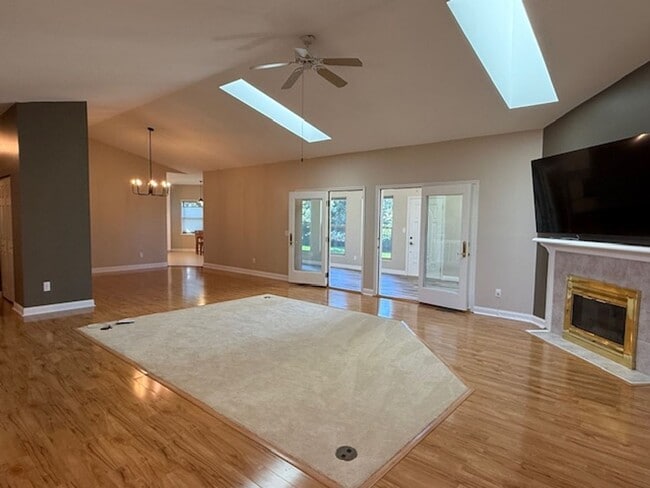 Building Photo - Maroa-Forsyth Ranch For Rent!