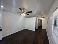 Building Photo - 246 Benita St
