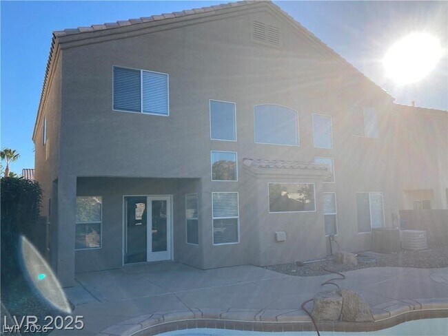 Building Photo - 3120 Whispering Canyon Ct