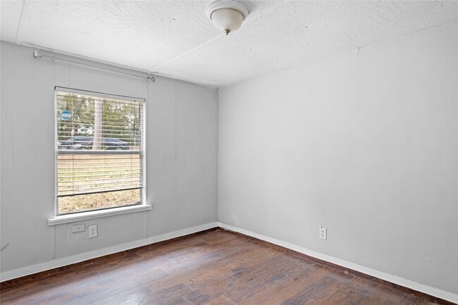 Building Photo - 16747 Timberglen St