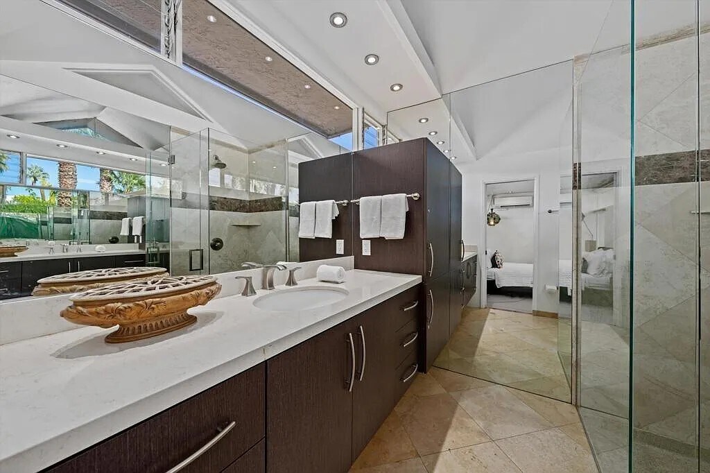 Building Photo - 193 W Merito Pl