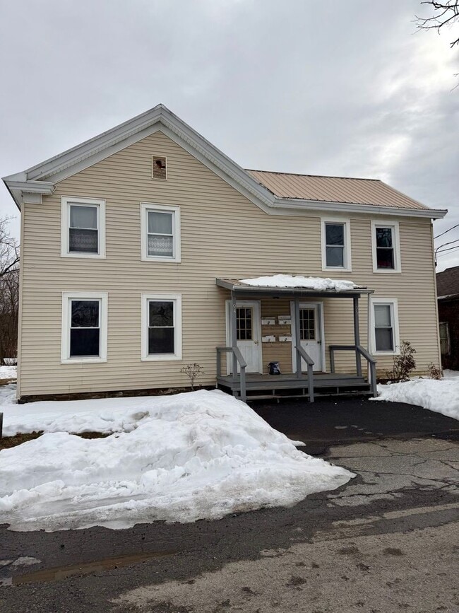 Building Photo - 94-96 Greenkill Ave