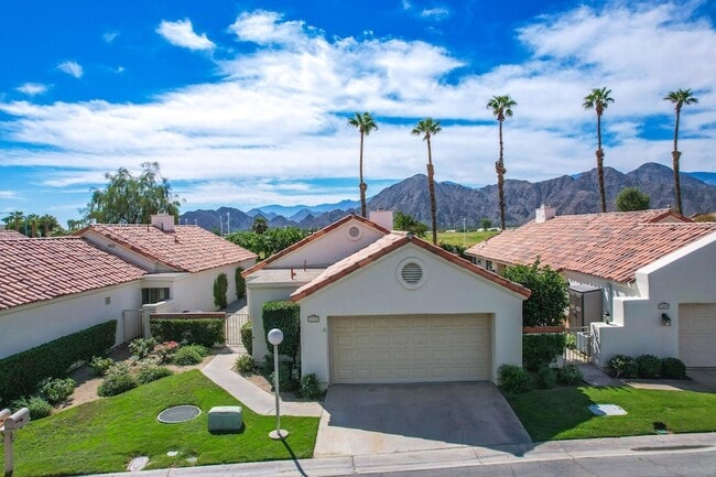 Primary Photo - 77707 Cll Las Brisas S