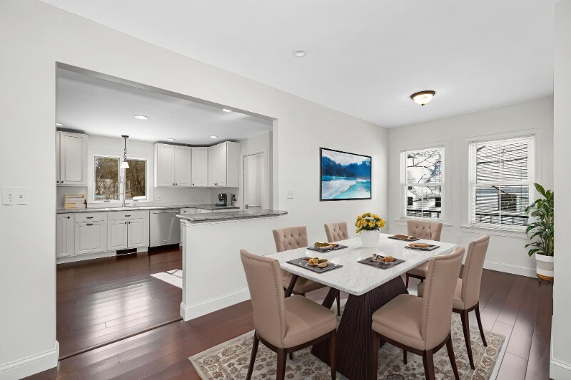 Building Photo - 12 Broadway St