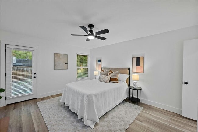 Building Photo - 5809 Cherry Creek Dr