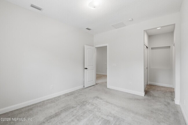 Building Photo - 250RENT Shadow Cv