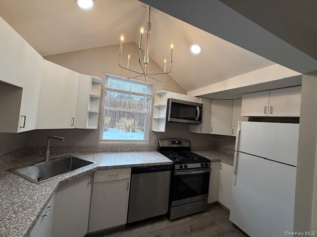 Building Photo - 35 Youngs Hill Rd