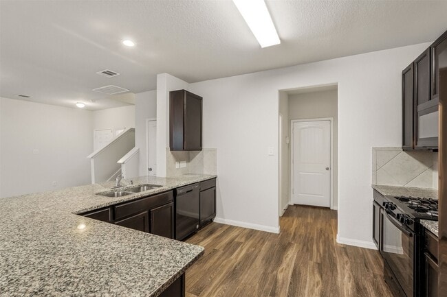 Building Photo - 5758 Manning Crk Trl