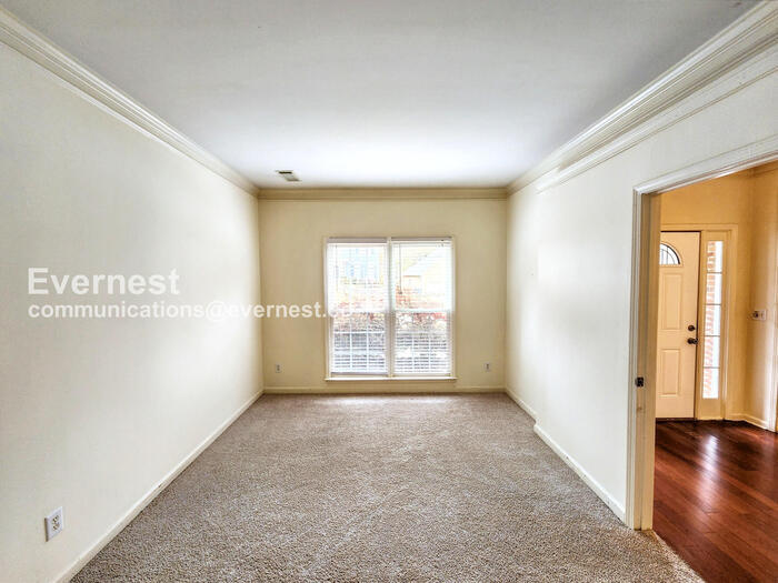 Building Photo - 1660 Cheshire Ct NW