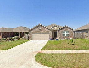 Building Photo - 1813 Melanie Dr