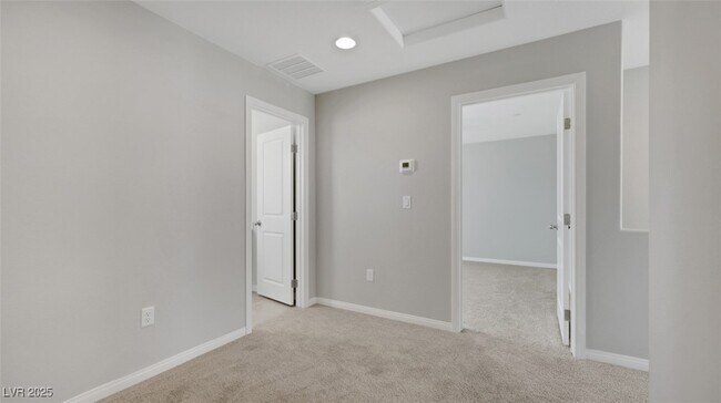 Building Photo - 404 Grand Toccata St