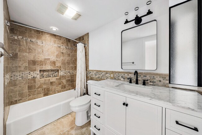 Building Photo - 1141 Marine Way E