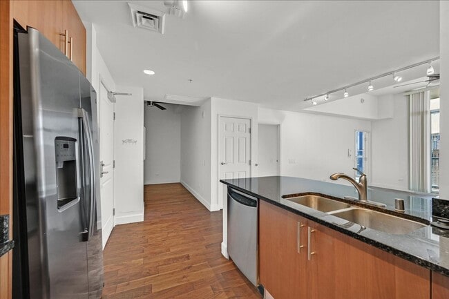 Building Photo - Dual Masters & Incredible Strip Views, 37th Floor or Allure