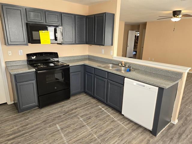 Building Photo - 3932 Fox Run Dr