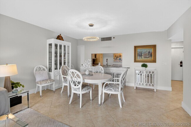 Building Photo - 4748 S Ocean Blvd
