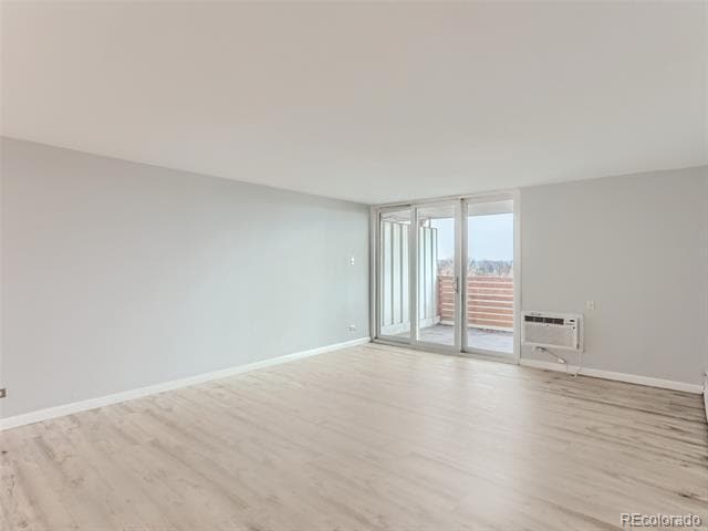 Building Photo - 1029 E 8th Ave