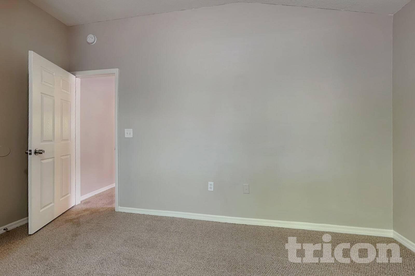Building Photo - 34953 Meadow Reach Dr