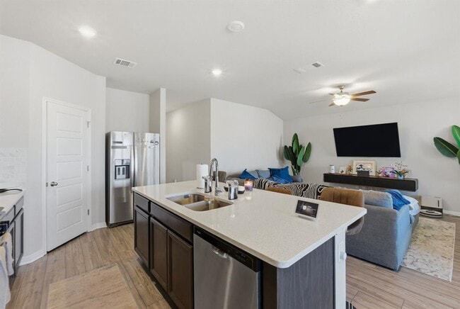 Building Photo - 17800 Fairbridge Ln