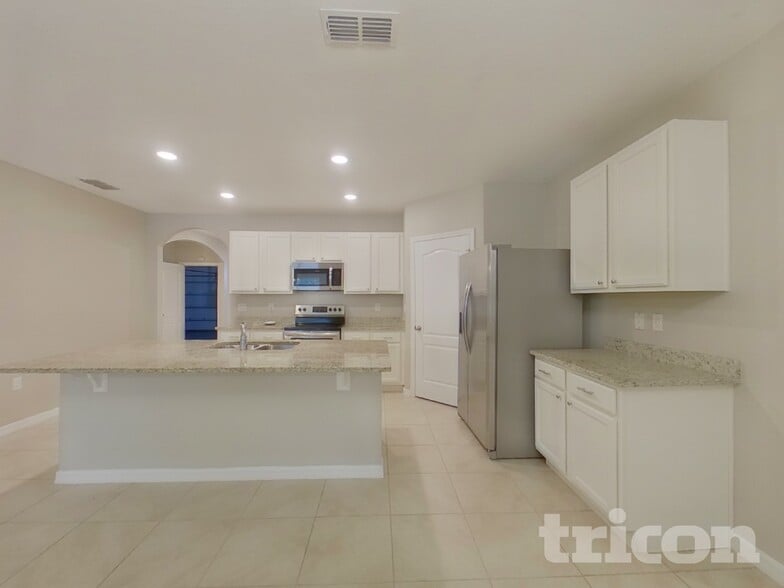 Building Photo - 3108 Bethpage Loop