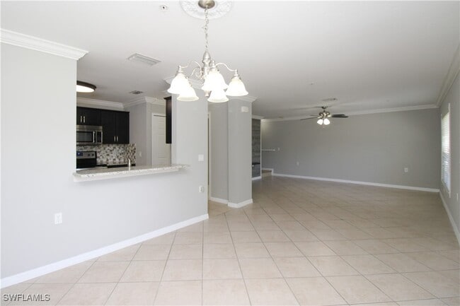 Building Photo - 9055 Gervais Cir