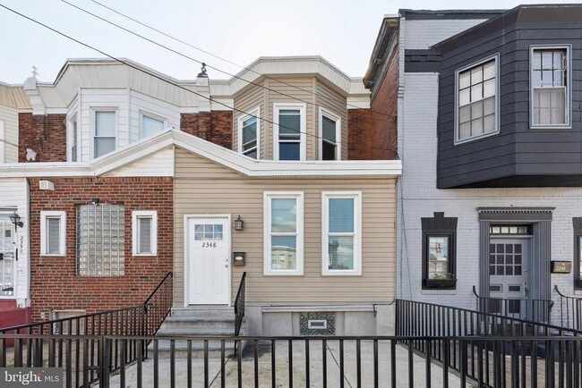 Building Photo - 2348 E Allegheny Ave