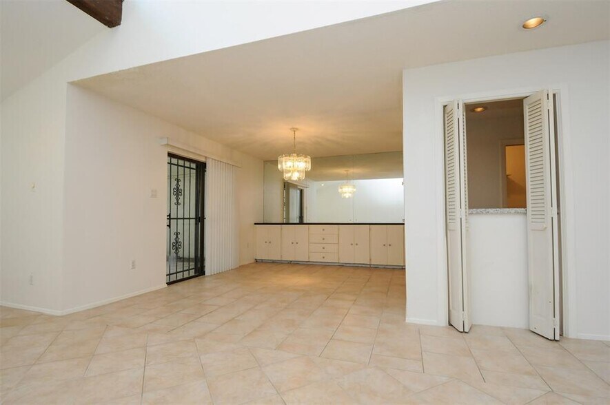 Building Photo - 4508 Medinah Pl