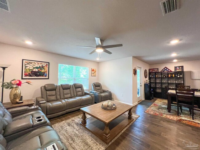 Building Photo - 5474 Merlin