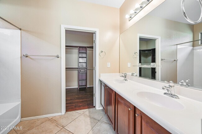Building Photo - 3732 W Ghost Flower Ct