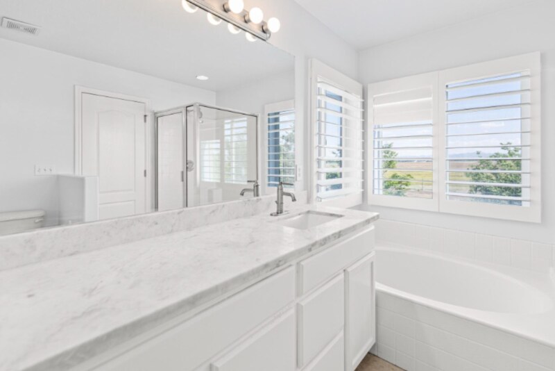 Building Photo - 4127 W Red Orch Wy