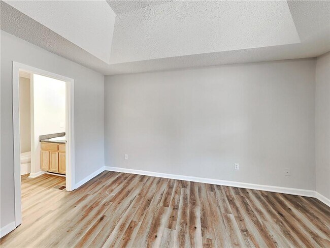 Building Photo - 178 Wyngate Ct